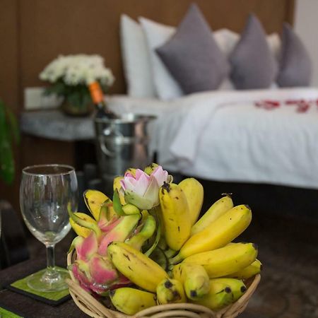 Fancy Boutique Villa Hotel Siem Reap Exterior photo